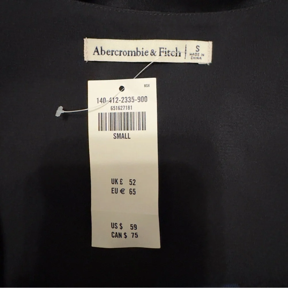 Abercrombie & Fitch Black Satin Wrap Tie Back Puff Sleeve Crop Top Size Small